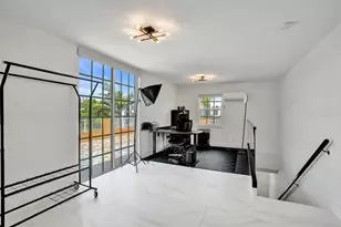 624 NE 29th Dr, Wilton Manors, FL 33334 - Photo 39