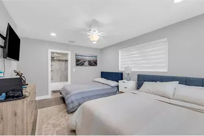 2005 N Riverside Dr, Pompano Beach, FL 33062 - Photo 31