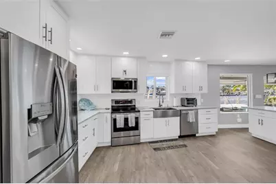 2005 N Riverside Dr, Pompano Beach, FL 33062 - Photo 23