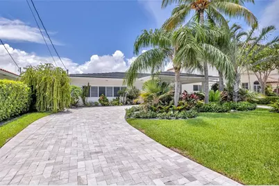 2005 N Riverside Dr, Pompano Beach, FL 33062 - Photo 3