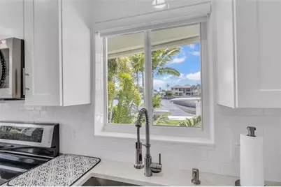 2005 N Riverside Dr, Pompano Beach, FL 33062 - Photo 25