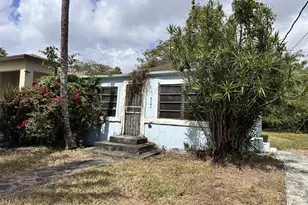 2161 NW 50th St, Miami, FL 33142 - Photo 3