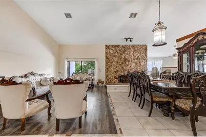 1962 NW 110th Ln, Coral Springs, FL 33071 - Photo 5