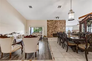 1962 NW 110th Ln, Coral Springs, FL 33071 - Photo 5