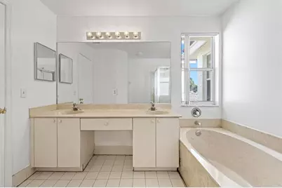 16255 SW 26th St, Miramar, FL 33027 - Photo 13