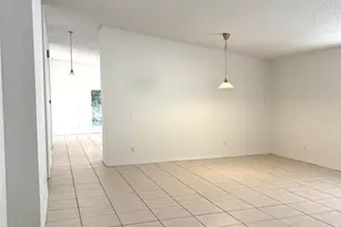 10400 SW 24th Ct, Miramar, FL 33025 - Photo 9