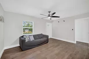 1141 SW 25th Ave, Fort Lauderdale, FL 33312 - Photo 9