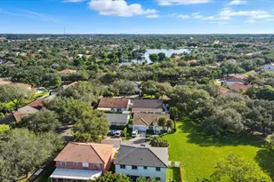 8994 NW 187th St, Hialeah, FL 33018 - Photo 25