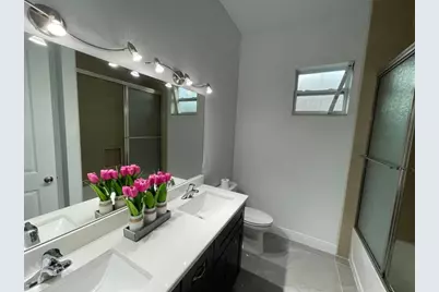 1711 SE Airoso Blvd, Port Saint Lucie, FL 34984 - Photo 13