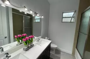 1711 SE Airoso Blvd, Port Saint Lucie, FL 34984 - Photo 13