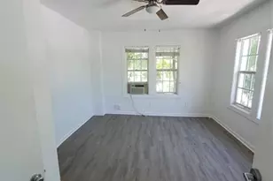 236 NE 28th St, Miami, FL 33137 - Photo 1