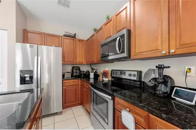 4530 NW 48th Ter, Tamarac, FL 33319 - Photo 7