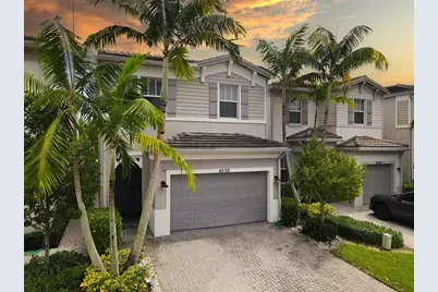 4530 NW 48th Ter, Tamarac, FL 33319 - Photo 1