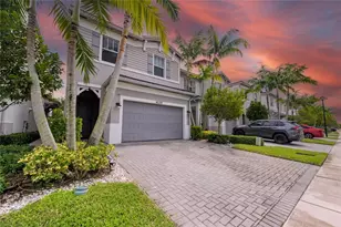 4530 NW 48th Terrace, Tamarac, FL 33319 - Photo 3