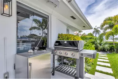 2005 N Riverside Dr, Pompano Beach, FL 33062 - Photo 13