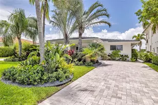 2005 N Riverside Dr, Pompano Beach, FL 33062 - Photo 9