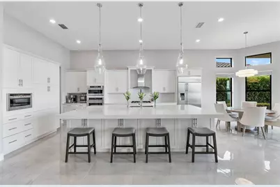 9025  Parkland Bay Dr, Parkland, FL 33076 - Photo 13