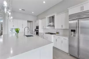 9025 Parkland Bay Dr, Parkland, FL 33076 - Photo 15