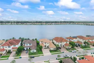 9025 Parkland Bay Dr, Parkland, FL 33076 - Photo 59