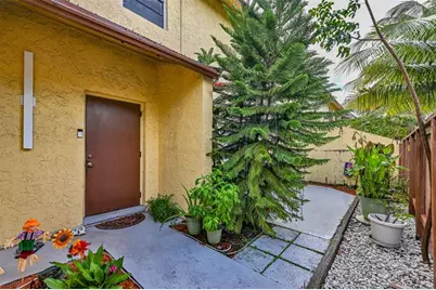 4408 NW 4th Ave, Unit #2760, Deerfield Beach, FL 33064 - Photo 3