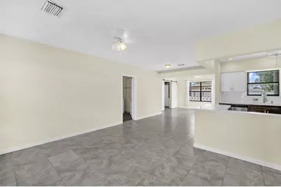 2221 SW 67th Ave, Miramar, FL 33023 - Photo 9