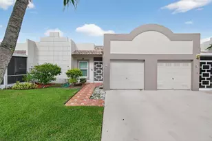 19000 Stewart Cir, Boca Raton, FL 33496 - Photo 5