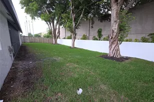 6701 W Wedgewood Ave, Davie, FL 33331 - Photo 13