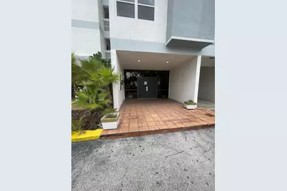 3301  Spanish Moss Terrace, Unit #610, Lauderhill, FL 33319 - Photo 3