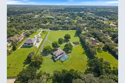 5401  Thoroughbred Ln, Southwest Ranches, FL 33330 - Photo 9