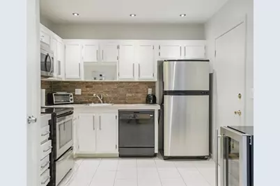 4751 NW 21st St, Unit #604, Lauderhill, FL 33313 - Photo 9