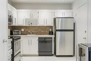 4751 NW 21st St, Lauderhill, FL 33313 - Photo 9