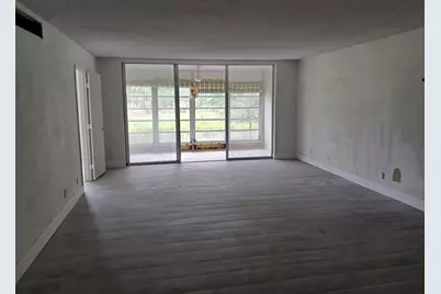 3051 S Palm Aire Dr, Unit #110, Pompano Beach, FL 33069 - Photo 3
