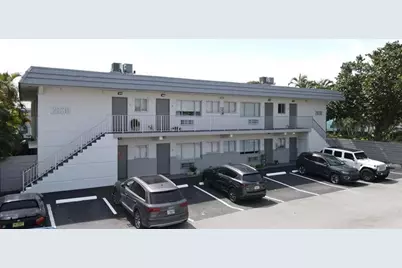 2830 NE 30th Pl, Unit #4, Fort Lauderdale, FL 33306 - Photo 13