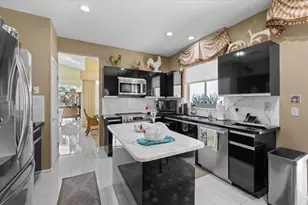 7184 Via Palomar, Boca Raton, FL 33433 - Photo 13