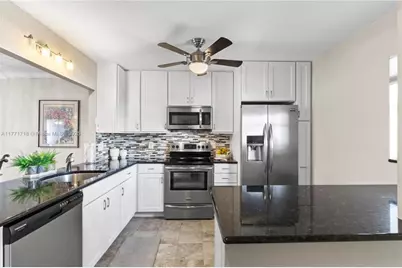 4800  Bayview Dr, Unit #402, Fort Lauderdale, FL 33308 - Photo 7