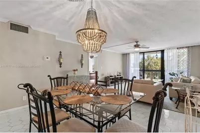 4800  Bayview Dr, Unit #402, Fort Lauderdale, FL 33308 - Photo 9