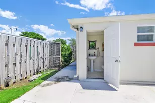 5221 NE 16th Ave, Pompano Beach, FL 33064 - Photo 41