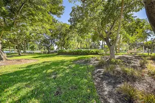 1027 Tequesta St, Fort Lauderdale, FL 33312 - Photo 15