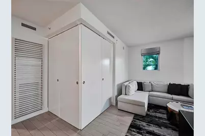 3101  Bayshore Dr, Unit #602, Fort Lauderdale, FL 33304 - Photo 15