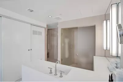 3101  Bayshore Dr, Unit #705, Fort Lauderdale, FL 33304 - Photo 7