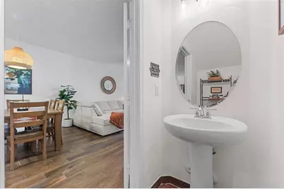 4222 E Dixie Hwy, Unit #82, Oakland Park, FL 33334 - Photo 11