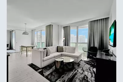 3101  Bayshore Dr, Unit #709, Fort Lauderdale, FL 33304 - Photo 37