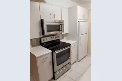 4090  Cornwall, Unit #4090, Boca Raton, FL 33434 - Photo 7