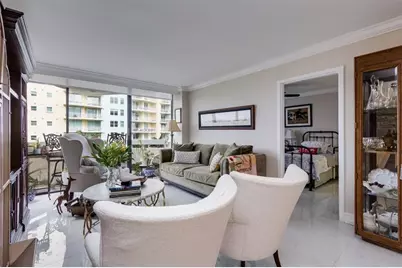 2501  Brickell Ave, Unit #903, Miami, FL 33129 - Photo 9