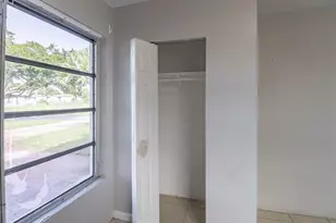 404 NW 5th Ave, Boynton Beach, FL 33435 - Photo 11