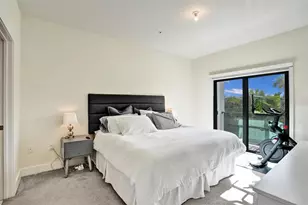 8001 NW 41st St, Doral, FL 33166 - Photo 17