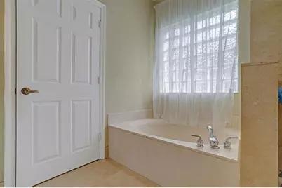 1885 NW 74th Way, Pembroke Pines, FL 33024 - Photo 39