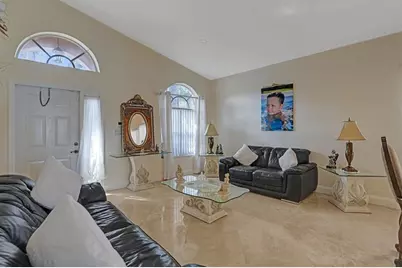 1885 NW 74th Way, Pembroke Pines, FL 33024 - Photo 15