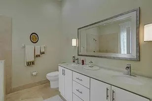 1885 NW 74th Way, Pembroke Pines, FL 33024 - Photo 37