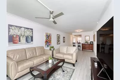 3004  Portofino Isle, Unit #B2, Coconut Creek, FL 33066 - Photo 9